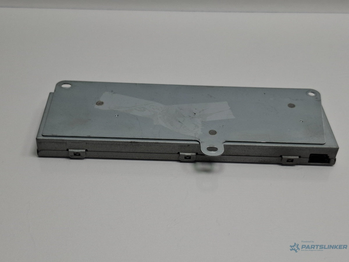 Amplificator antena AUDI A4 III Avant 8ED, B7 2004 - 2008 TDI BKE, BRB 8E9 035 225 P