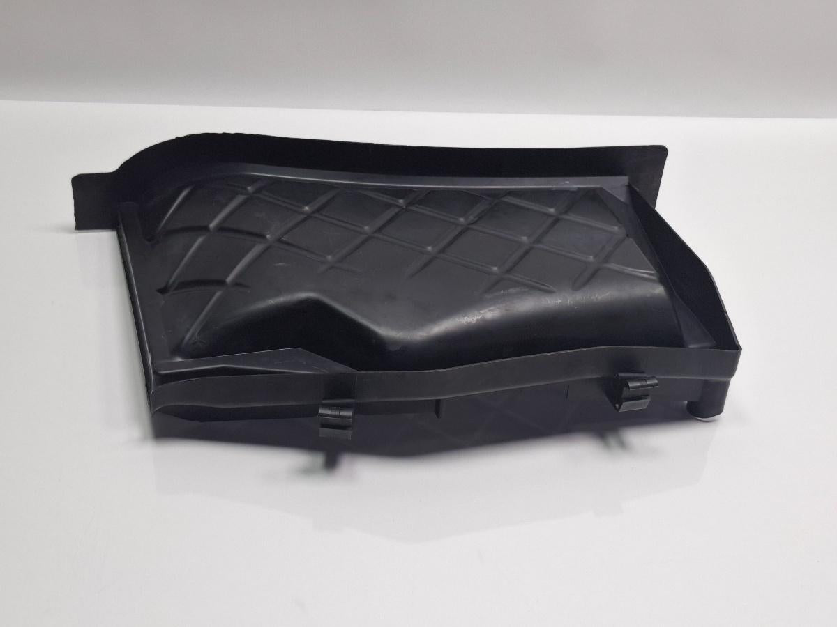 Capac filtru polen AUDI A4 III Avant 8ED, B7 2004 - 2008 TDI BKE, BRB 8E1819979