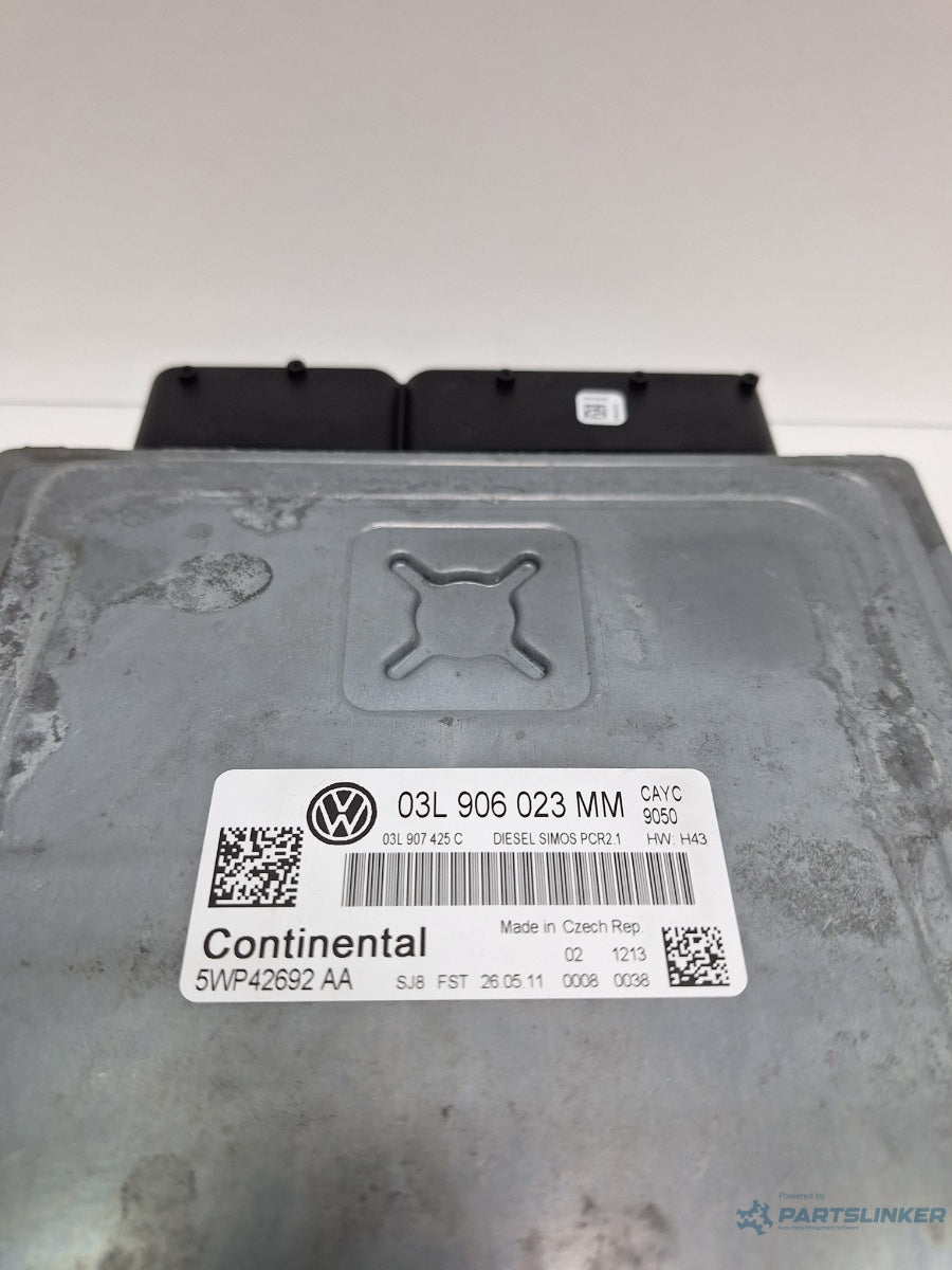 ECU modul/unitate de control motor VOLKSWAGEN GOLF VI 5K1_ 2008 - 2012 TDi BlueMotion CAYC Continental 5WP42692AA 03L906023MM