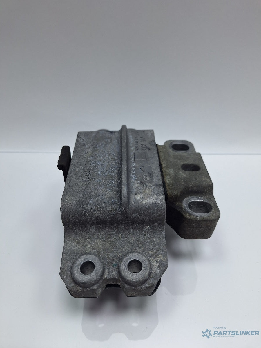 Tampon motor VOLKSWAGEN GOLF VI 5K1_ 2008 - 2012 TDi BlueMotion CAYC 1K0199555M