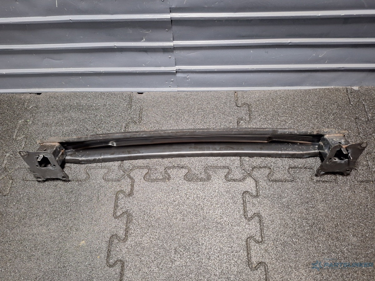 Armatura bara de protectie spate VOLKSWAGEN GOLF VI 5K1_ 2008 - 2012 TDi BlueMotion CAYC 5K0807305A