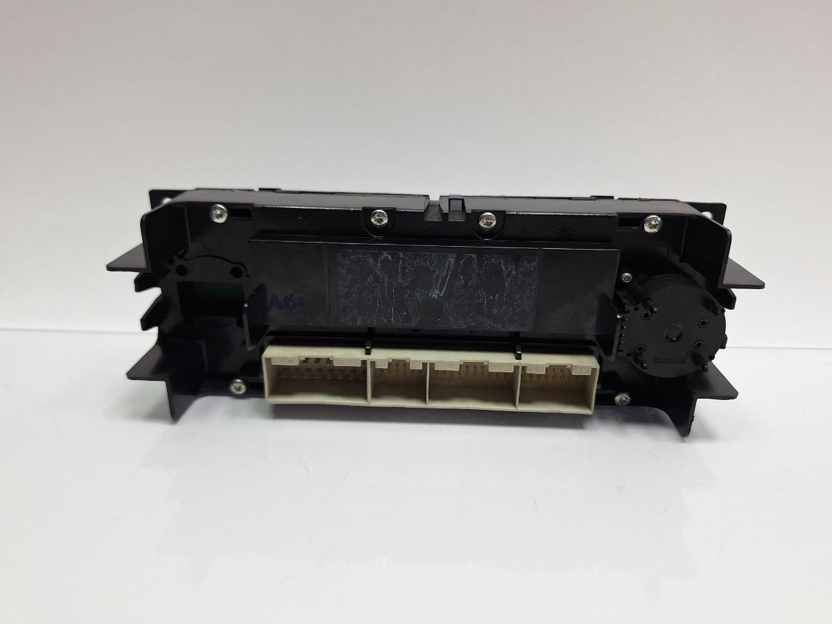 Panou clima VOLKSWAGEN PASSAT 3B3 2000 - 2005 1.6 1.6 ALZ 3B1907044J