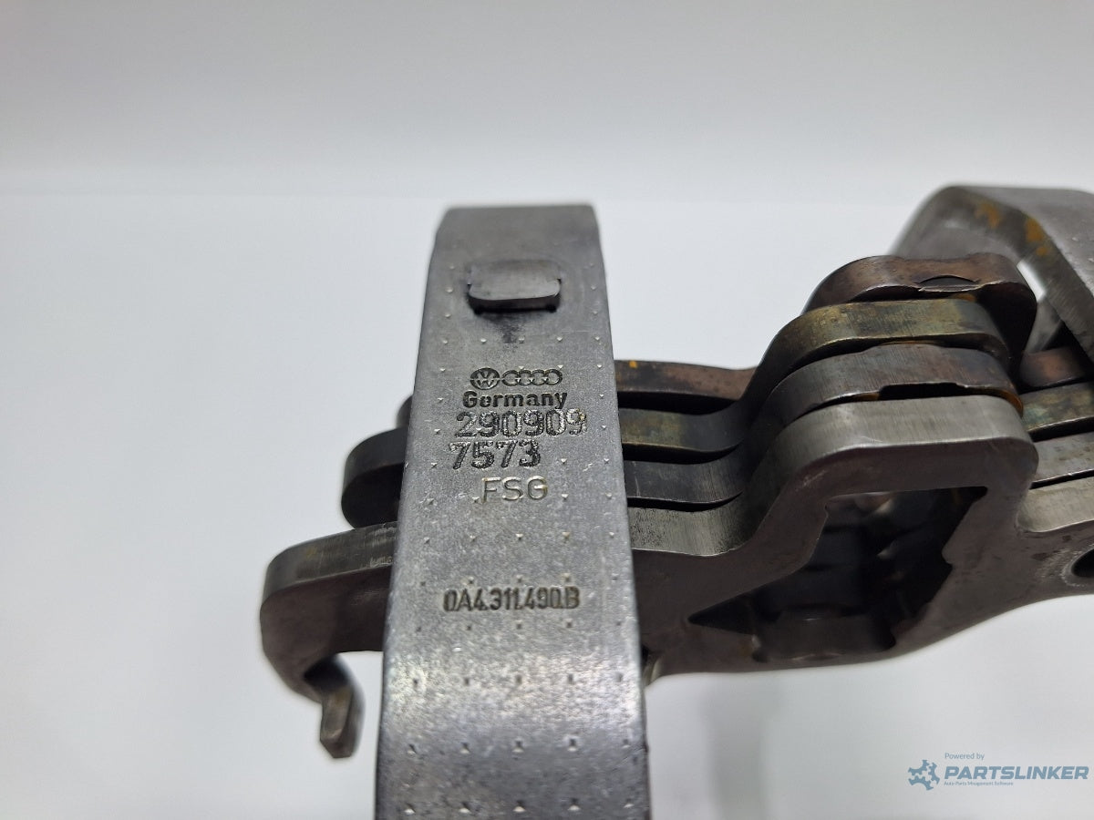 Furca selector viteze VOLKSWAGEN CADDY III Estate 2KB, 2KJ, 2CB, 2CJ 2004 - 2015 TDI BJB, BLS 0A4311490B