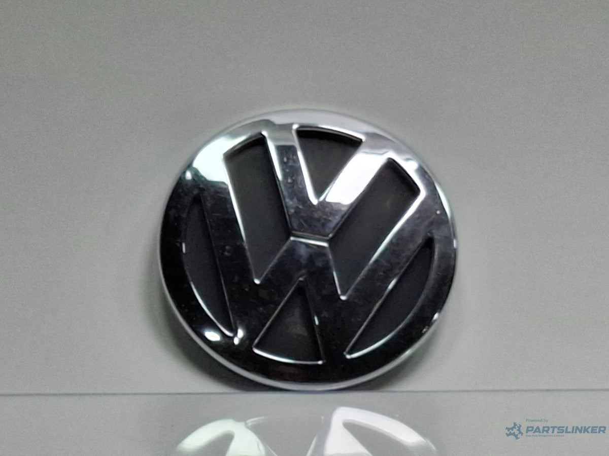 Emblema portbagaj VOLKSWAGEN PASSAT 3B3 2000 - 2005 1.6 1.6 ALZ 3B5853630