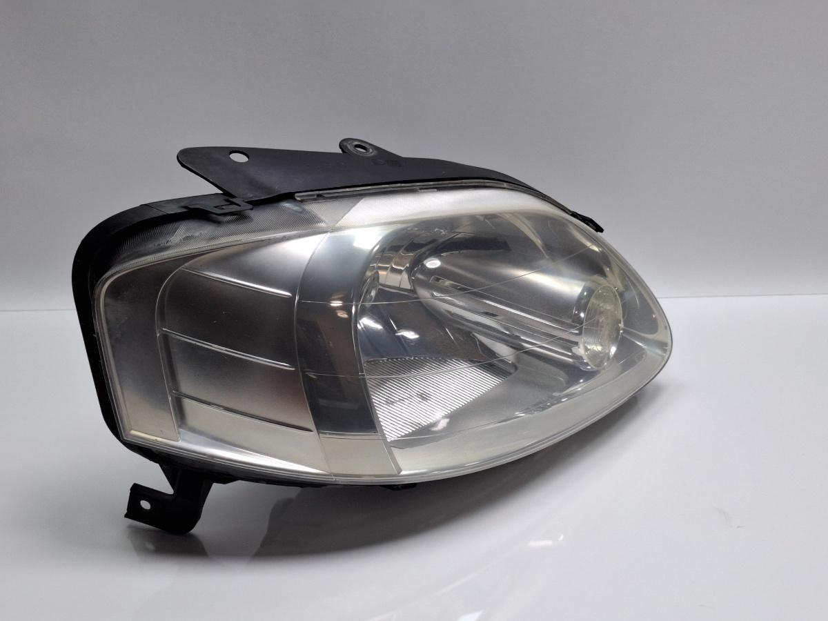 Far halogen dreapta VOLKSWAGEN FOX 5Z1, 5Z3 2003 - 2014 1.2 1.2 BMD, CHFB 5Z1941006A