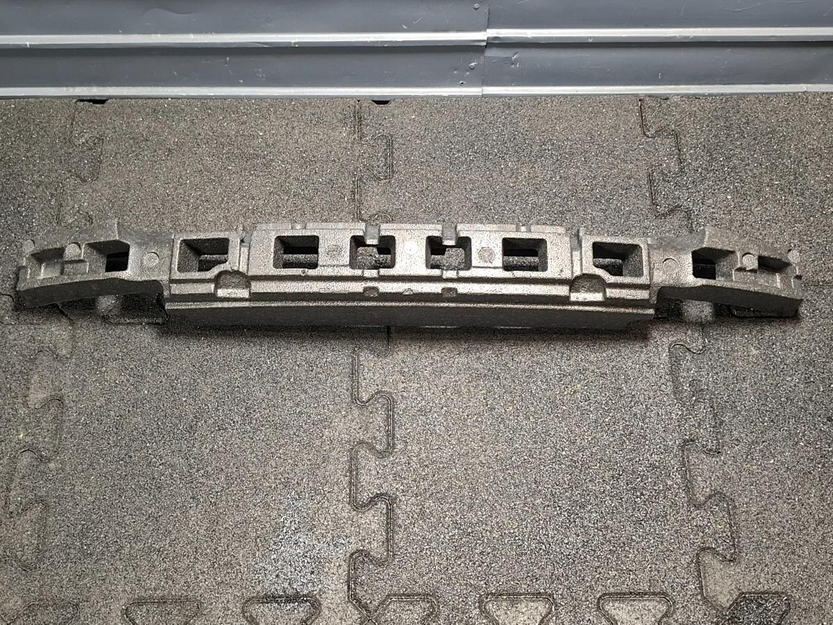 Spuma bara VOLKSWAGEN PASSAT Variant 3C5 2005 - 2011 TDI BMP 3C0807248B
