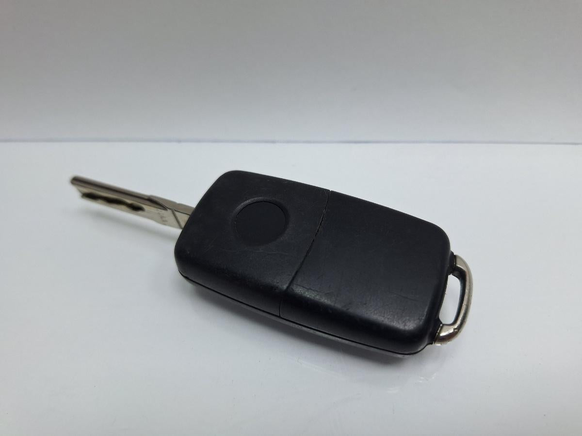 Cheie de contact VOLKSWAGEN GOLF VI 5K1_ 2011 TDi BlueMotion CAYC 77KW|105HP 2011