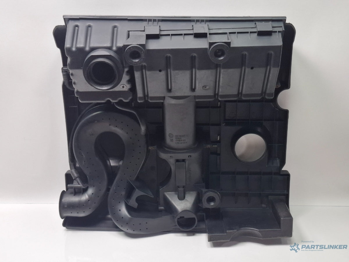 Carcasa filtru de aer VOLKSWAGEN POLO 9N_ 2001 - 2012 12V AZQ, BME 03E129607H