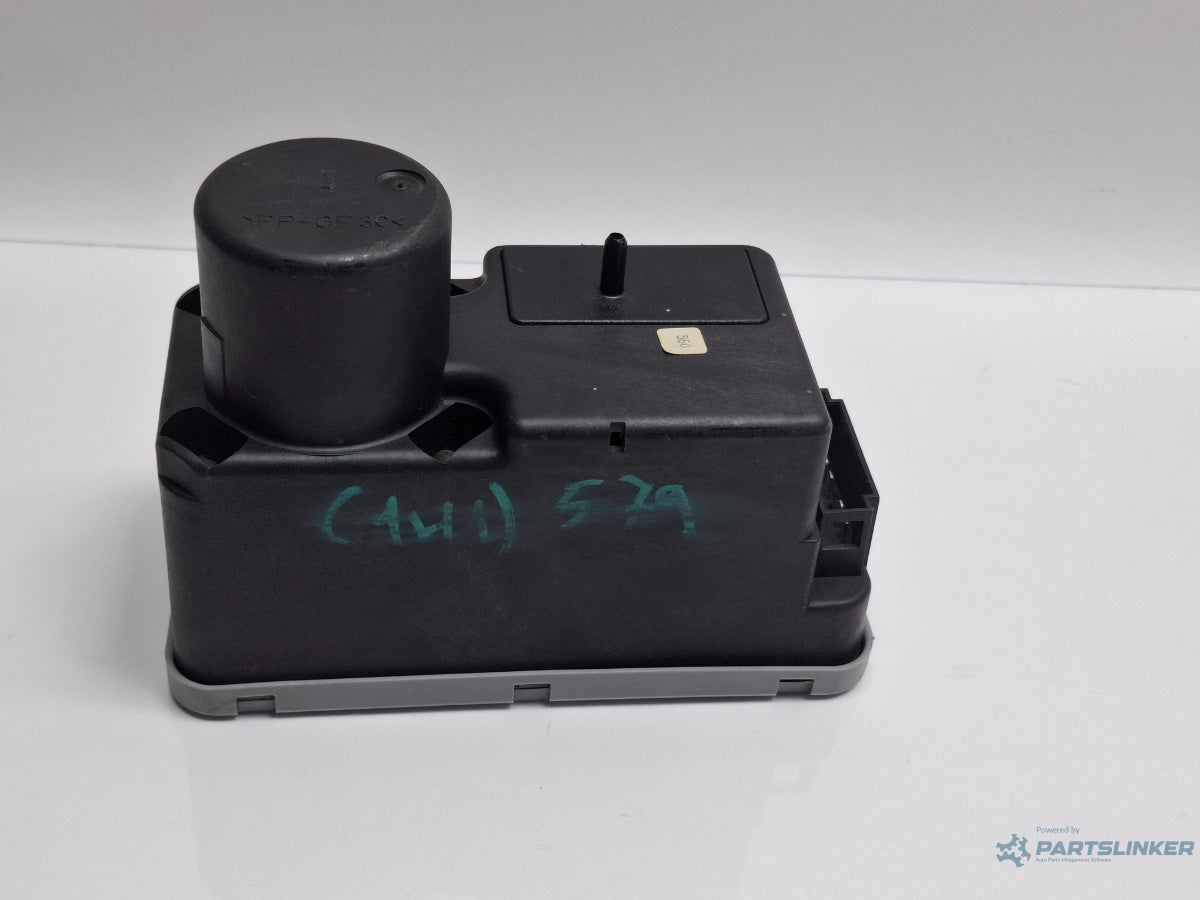 Unitate vacuum inchidere centralizata VOLKSWAGEN GOLF III 1H1 1991 - 1998 1.6 1.6 ABU, AEA, AEE 1H0962257