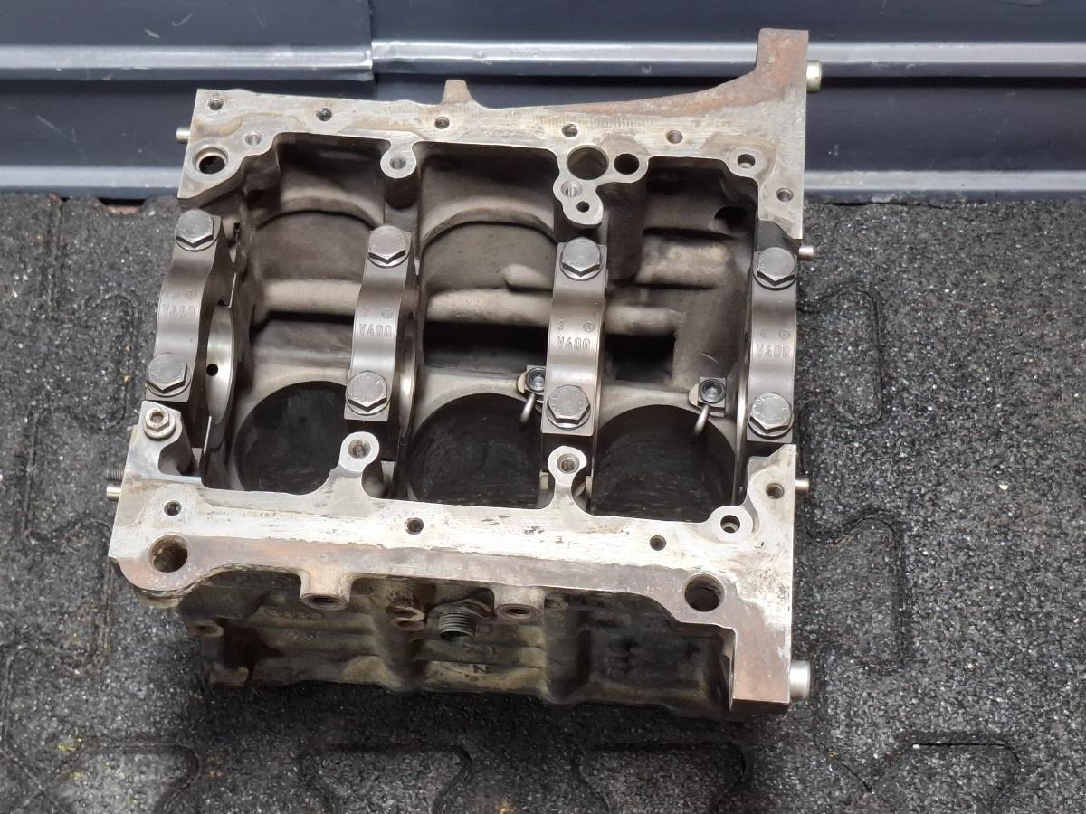 Bloc motor gol SEAT CORDOBA III 6L2 2002 - 2009 1.4 TDI BNV , BNM , BAY , BMS , BWB 045103101C