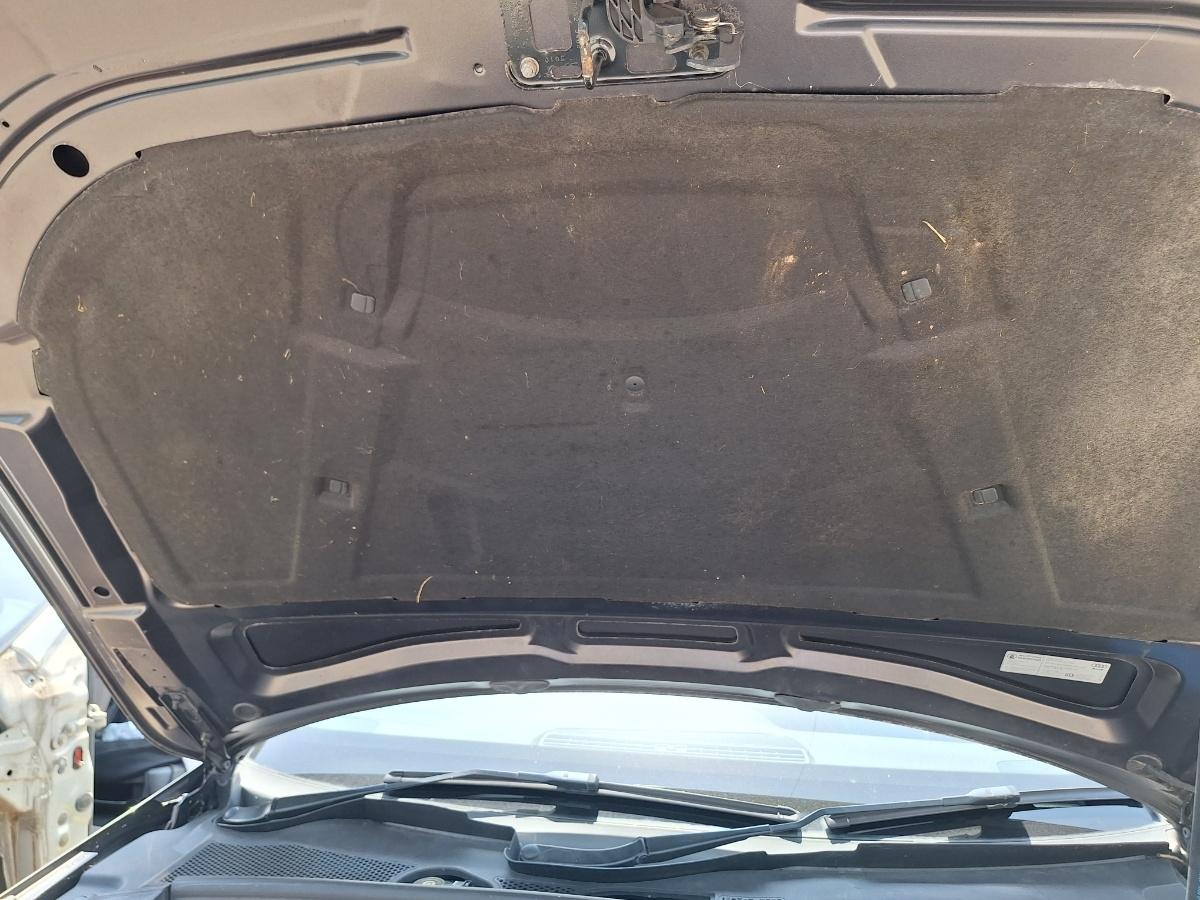 Izolație termică/fonică capotă motor AUDI A4 IV Avant 8K5, B8 2011 2.0 TDI CAGA 105KW|143HP 2011