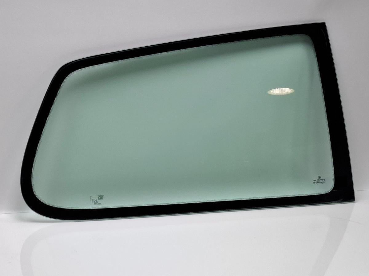 Geam fix dreapta spate VOLKSWAGEN FOX 5Z1, 5Z3 2003 - 2014 1.2 1.2 BMD, CHFB 5Z3845302C