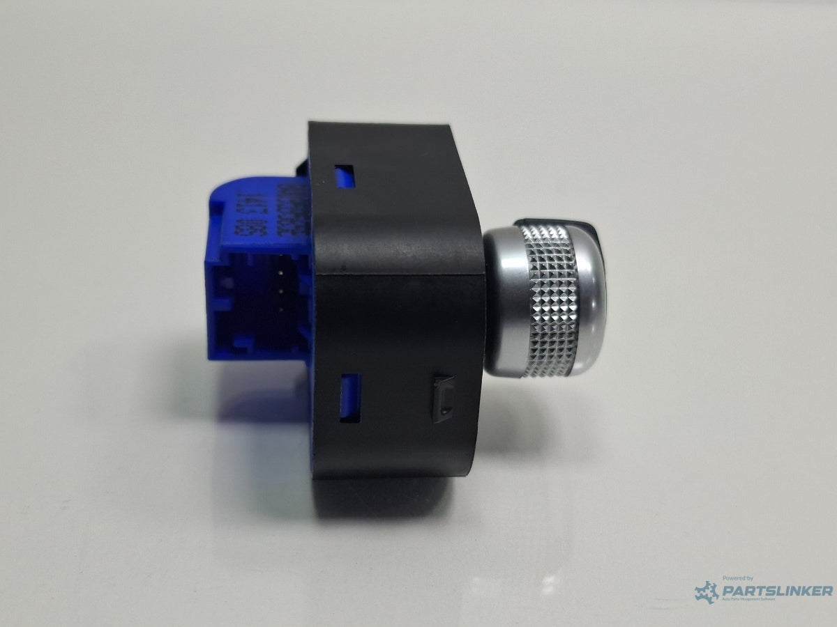 Buton reglaj oglinzi AUDI A3 Sportback 8VA, 8VF 2012 - > TDI CLHA 8V0959565E
