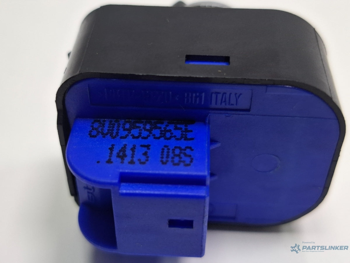 Buton reglaj oglinzi AUDI A3 Sportback 8VA, 8VF 2012 - > TDI CLHA 8V0959565E