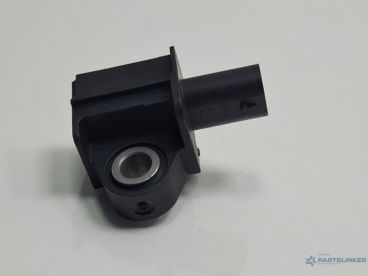 Senzor de impact bara fata AUDI A3 Sportback 8VA, 8VF 2012 - 2018 5Q0959651