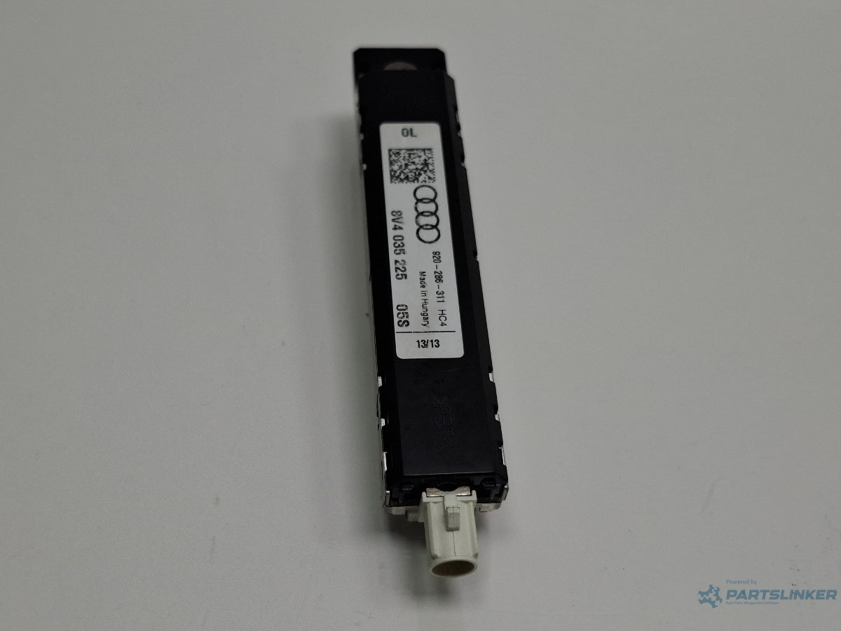 Amplificator antena AUDI A3 Sportback 8VA, 8VF 2012 - 2018 8V0035225