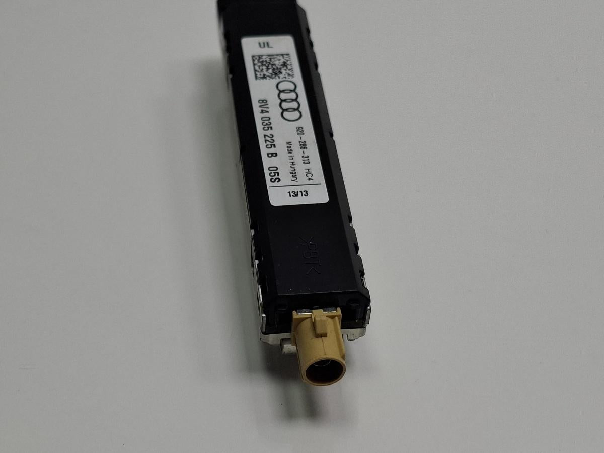 Amplificator antena AUDI A3 Sportback 8VA, 8VF 2012 - 2018 8V0035225B