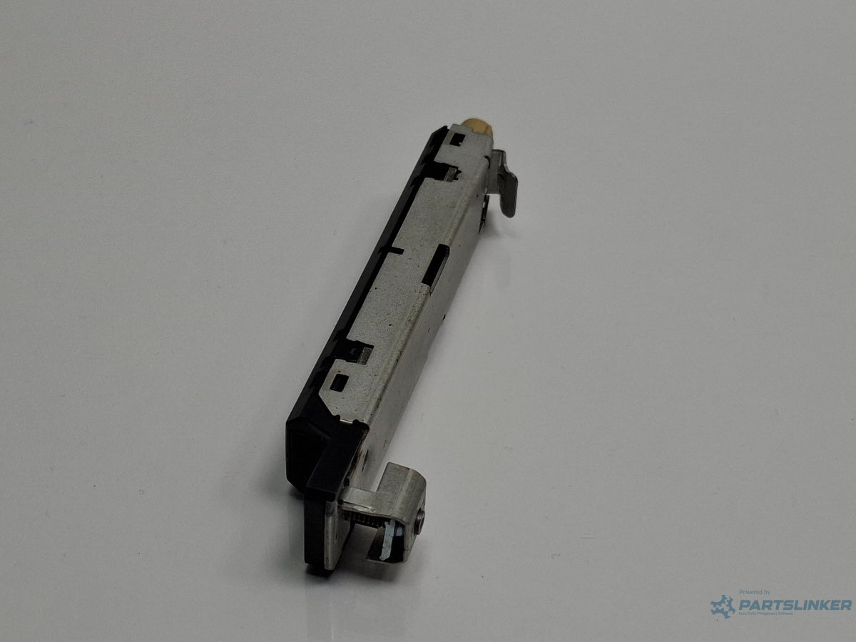 Amplificator antena AUDI A3 Sportback 8VA, 8VF 2012 - 2018 8V0035225B