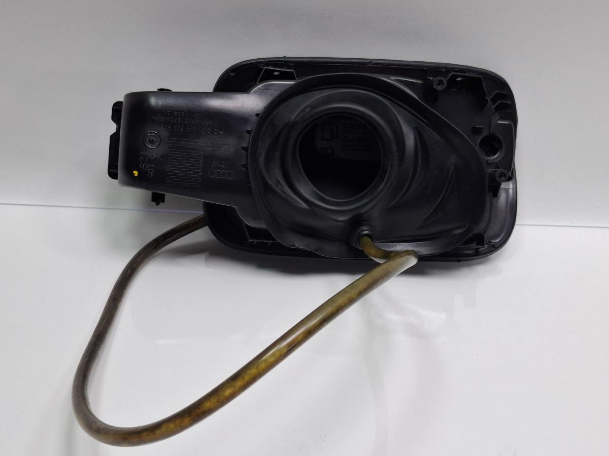 Usita rezervor combustibil AUDI A3 Sportback 8VA, 8VF 2012 - 2018 , negru LY9B , 8V4809906D