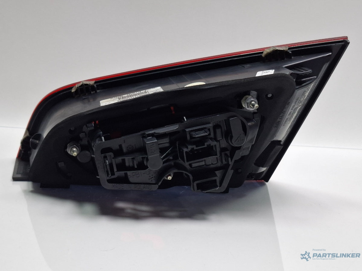 Stop LED haion stanga AUDI A3 Sportback 8VA, 8VF 2012 - > TDI CLHA 8V4945093A