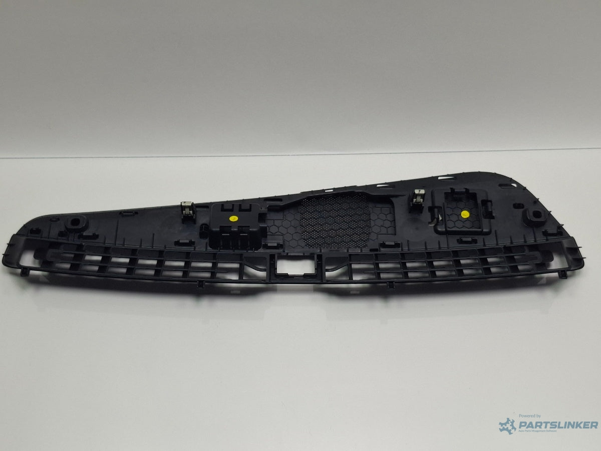Ornament plansa bord AUDI A3 Sportback 8VA, 8VF 2012 - > TDI CLHA 8V1857367A , 8V1819635C