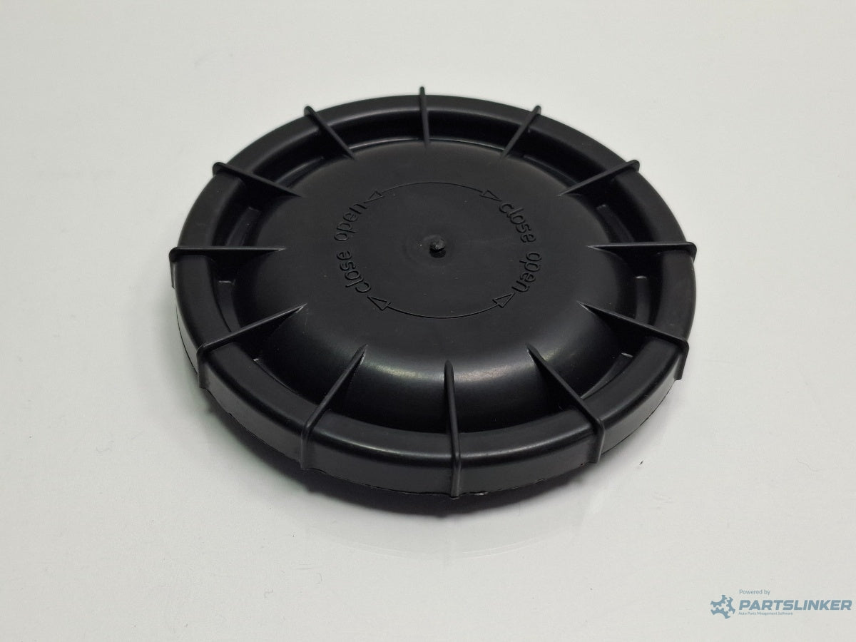 Capac far AUDI A3 Sportback 8VA, 8VF 2012 - > TDI CLHA 8V0941607