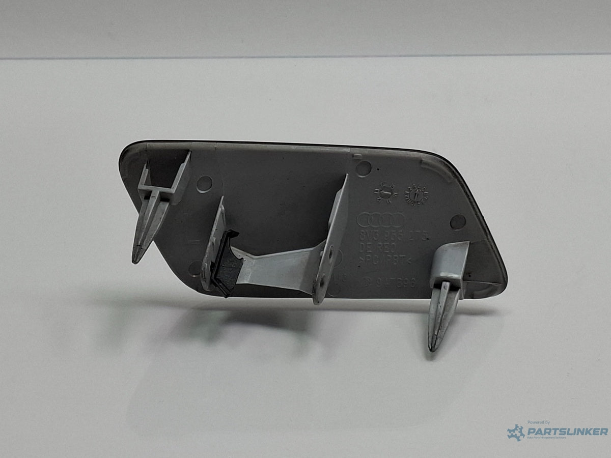 Capac duza spalator far stanga AUDI A3 Sportback 8VA, 8VF 2012 - > TDI CLHA 8V3955275