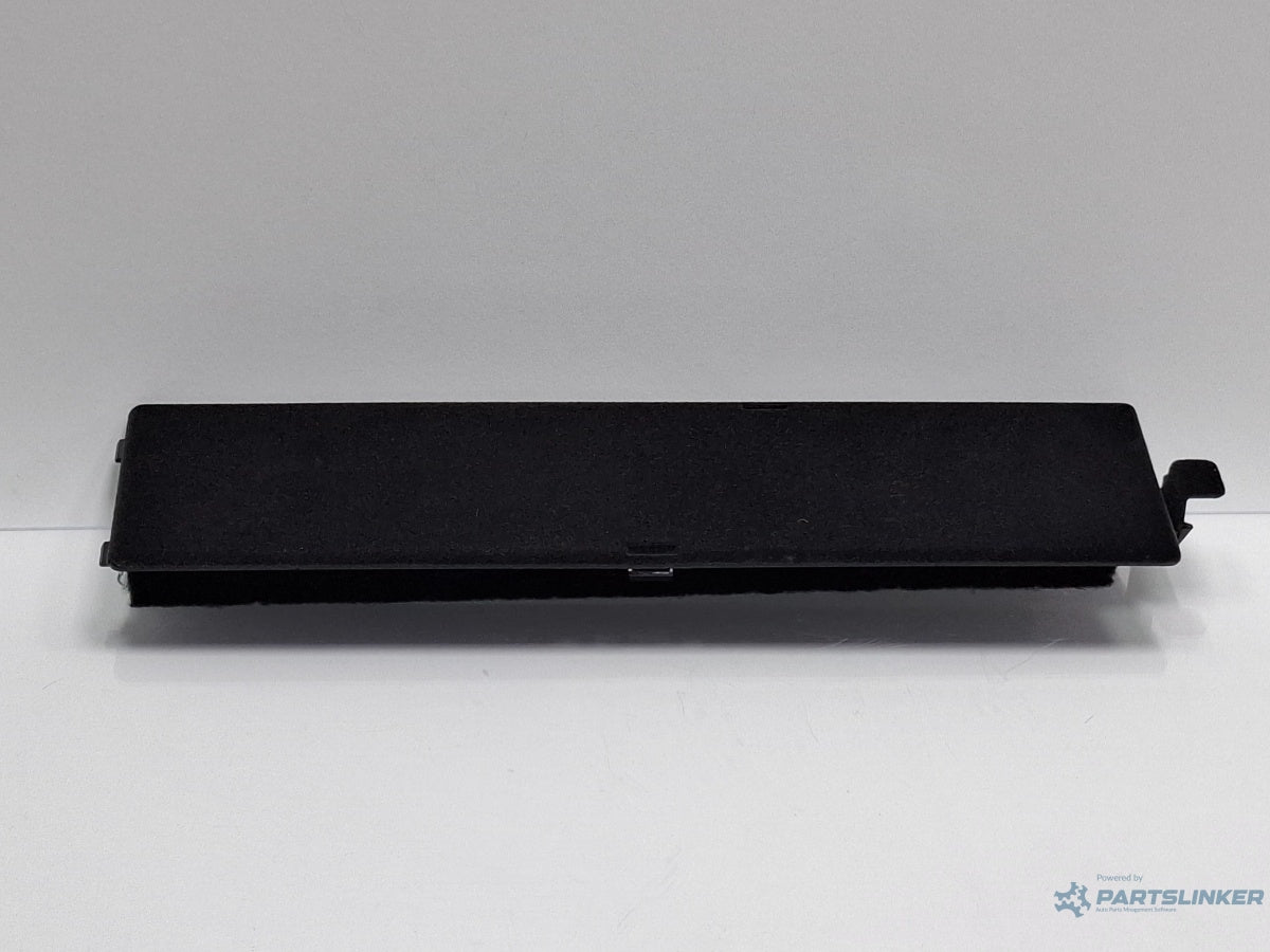 Capac filtru de aer habitaclu torpedou AUDI A3 Sportback 8VA, 8VF 2012 - > TDI CLHA 8V1857121