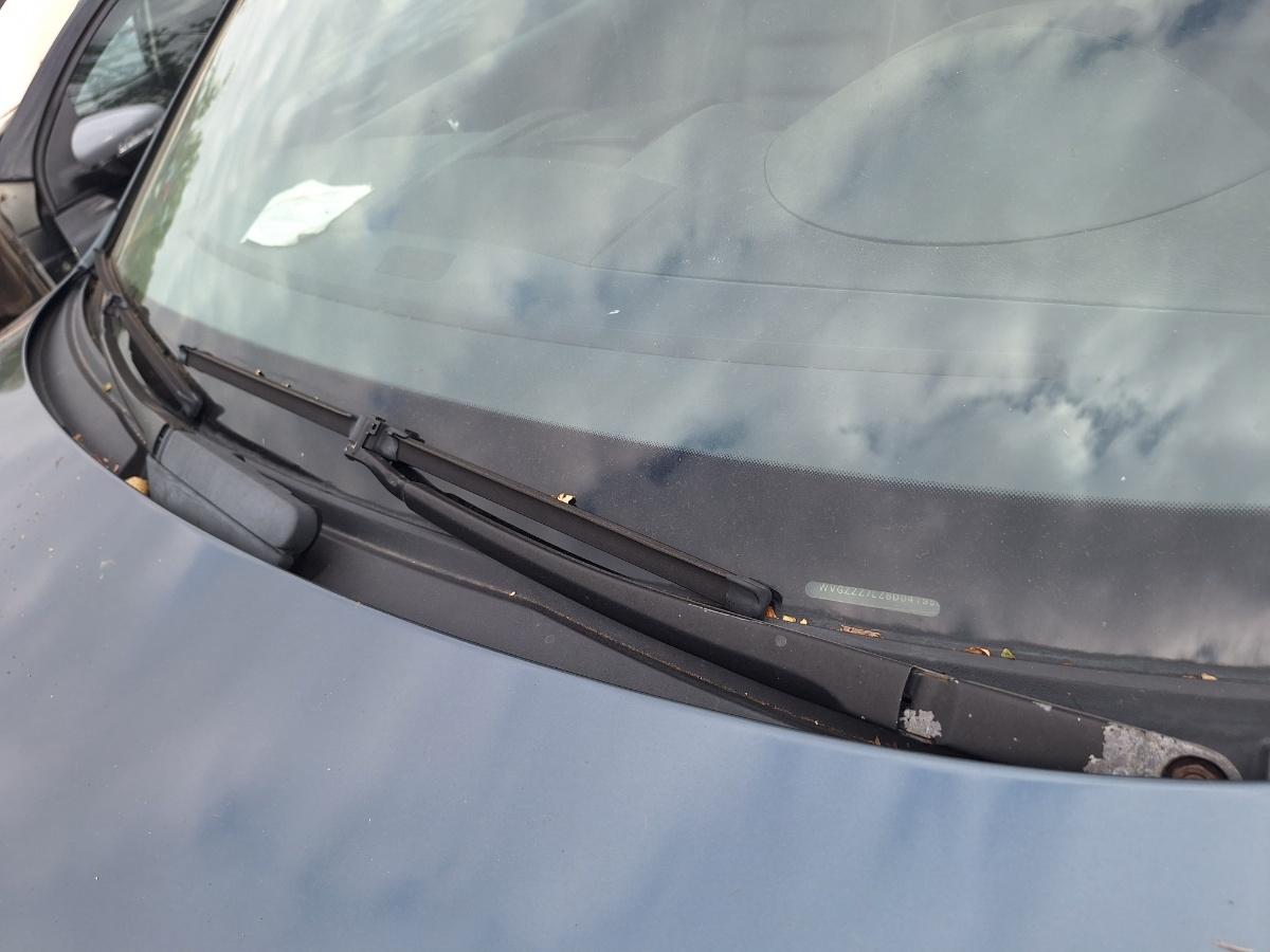 Brat stergator parbriz stanga VOLKSWAGEN TOUAREG 7LA, 7L6, 7L7 2002 - 2013