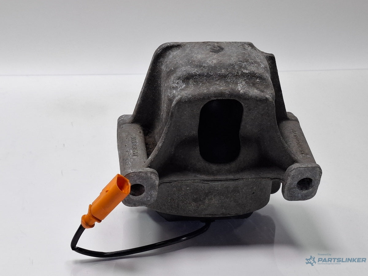 Tampon motor stanga AUDI A4 IV 8K2, B8 2007 - 2015 TDI CAGB, CJCB, CSUB 8R0199381