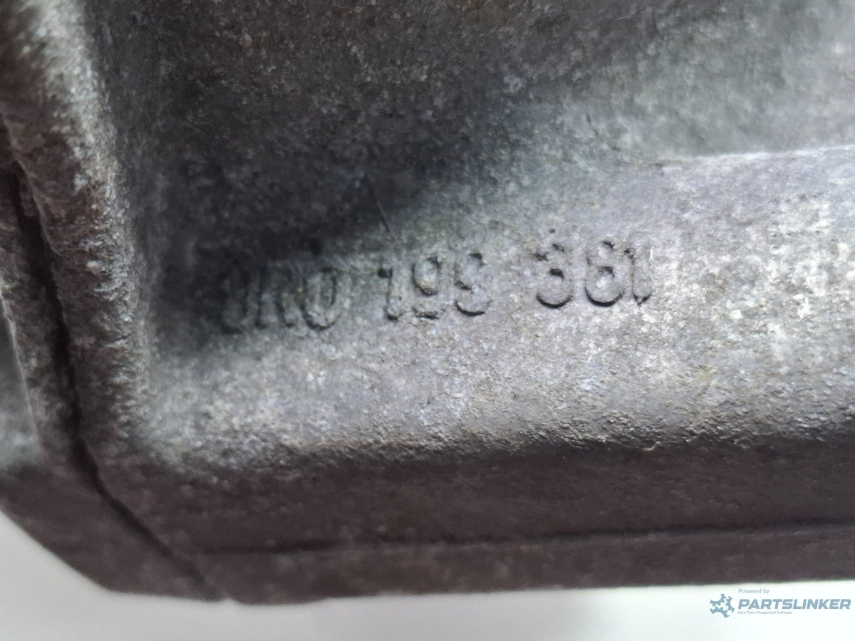 Tampon motor stanga AUDI A4 IV 8K2, B8 2007 - 2015 TDI CAGB, CJCB, CSUB 8R0199381