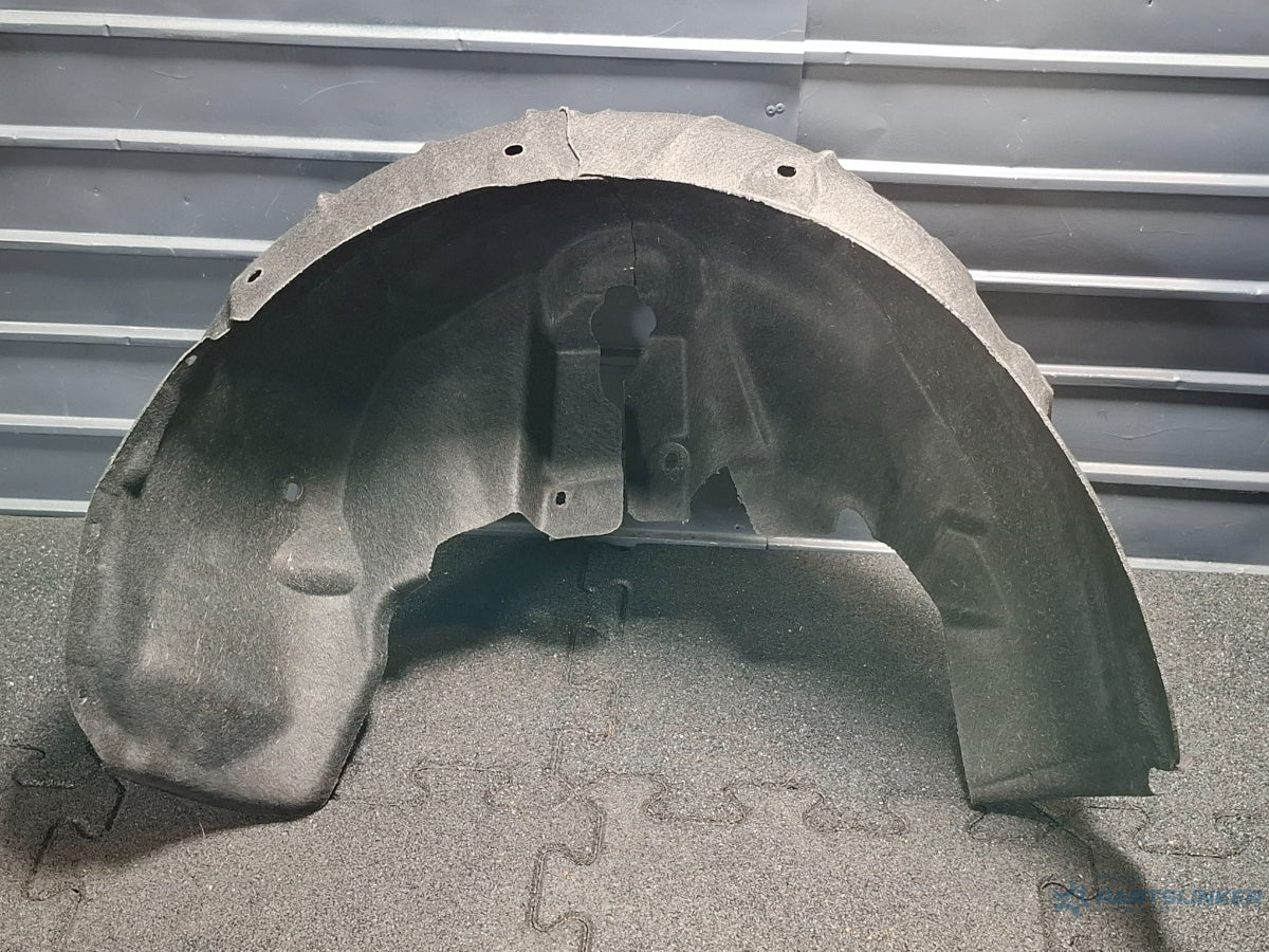 Carenaj roata dreapta spate AUDI A4 IV 8K2, B8 2007 - 2015 TDI CAGB, CJCB, CSUB 8K0810172C