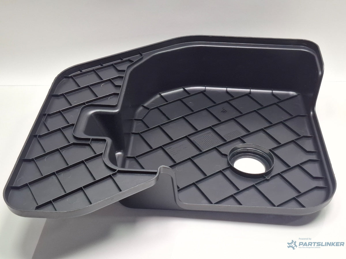 Capac baterie AUDI A4 IV 8K2, B8 2007 - 2015 TDI CAGB, CJCB, CSUB 8T0012116