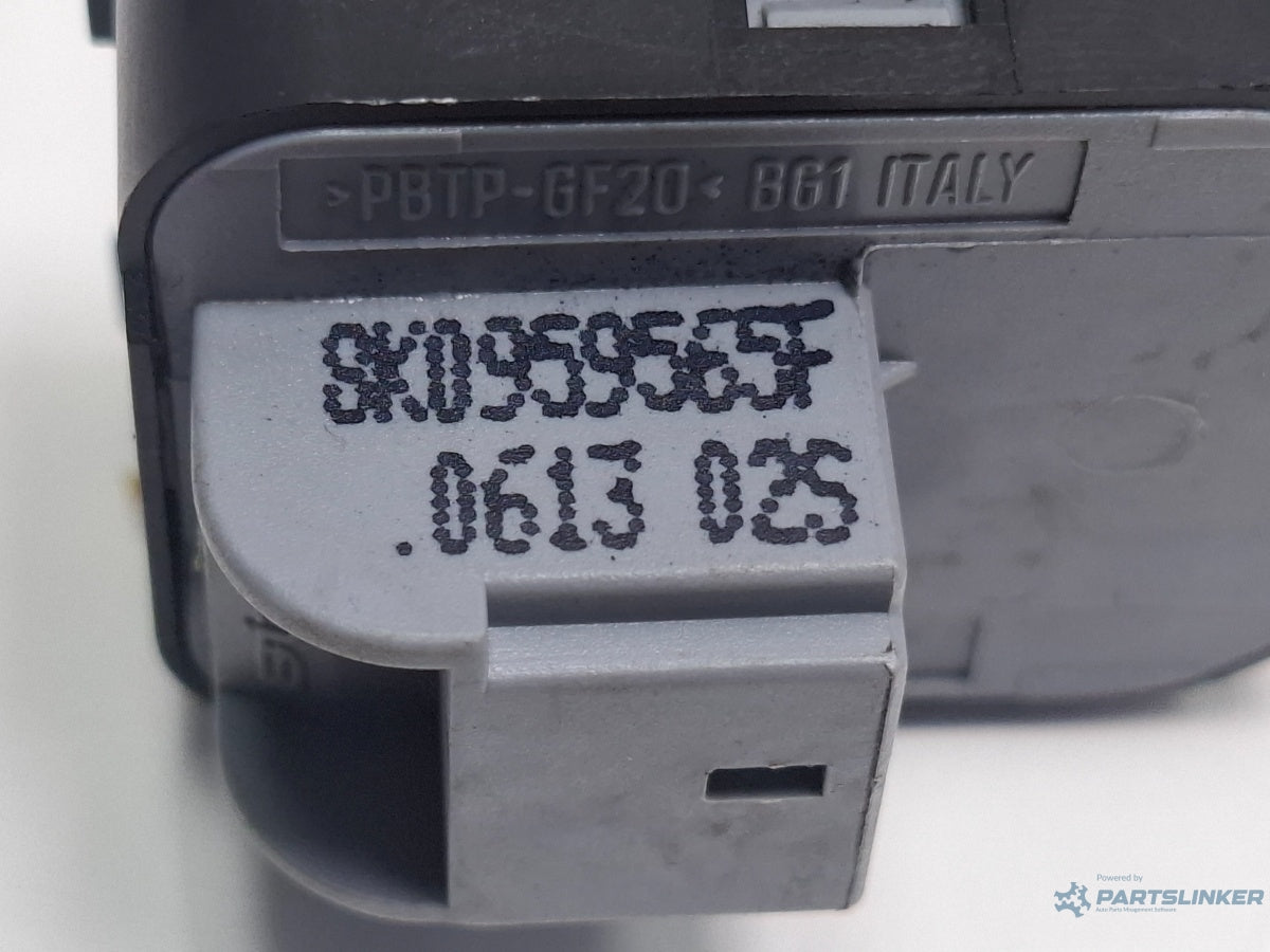 Buton reglaj oglinzi AUDI A4 IV 8K2, B8 2007 - 2015 TDI CAGB, CJCB, CSUB 8K0959565F