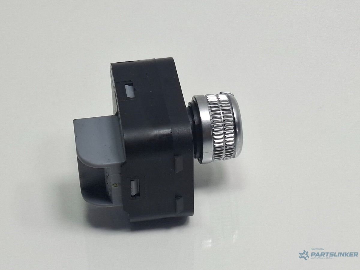 Buton reglaj oglinzi AUDI A4 IV 8K2, B8 2007 - 2015 TDI CAGB, CJCB, CSUB 8K0959565F