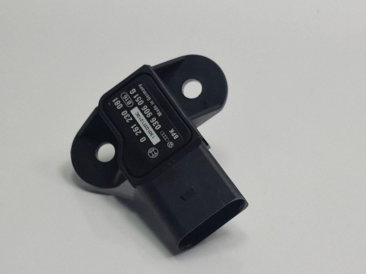 Senzor MAP AUDI A4 IV 8K2, B8 2007 - 2015 TDI CAGB, CJCB, CSUB BOSCH 0261230081 036906051G