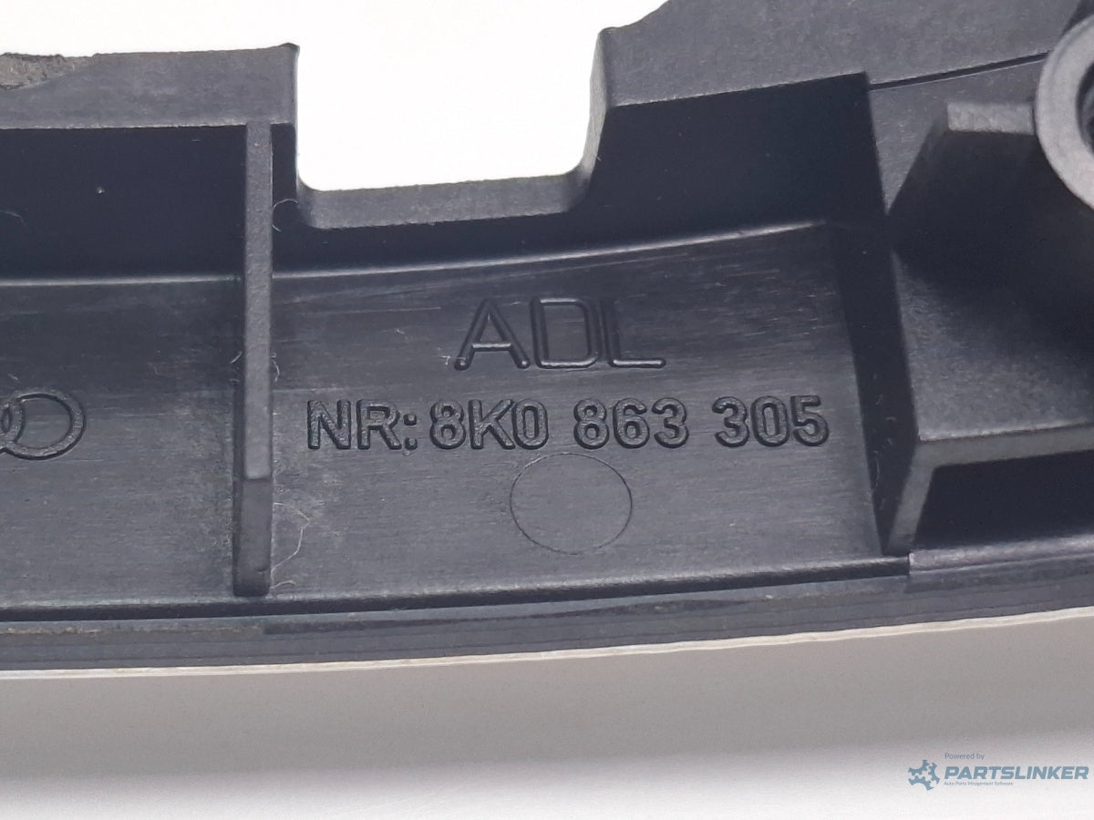 Ornament consola centrala AUDI A4 IV 8K2, B8 2007 - 2015 TDI CAGB, CJCB, CSUB 8K0863305