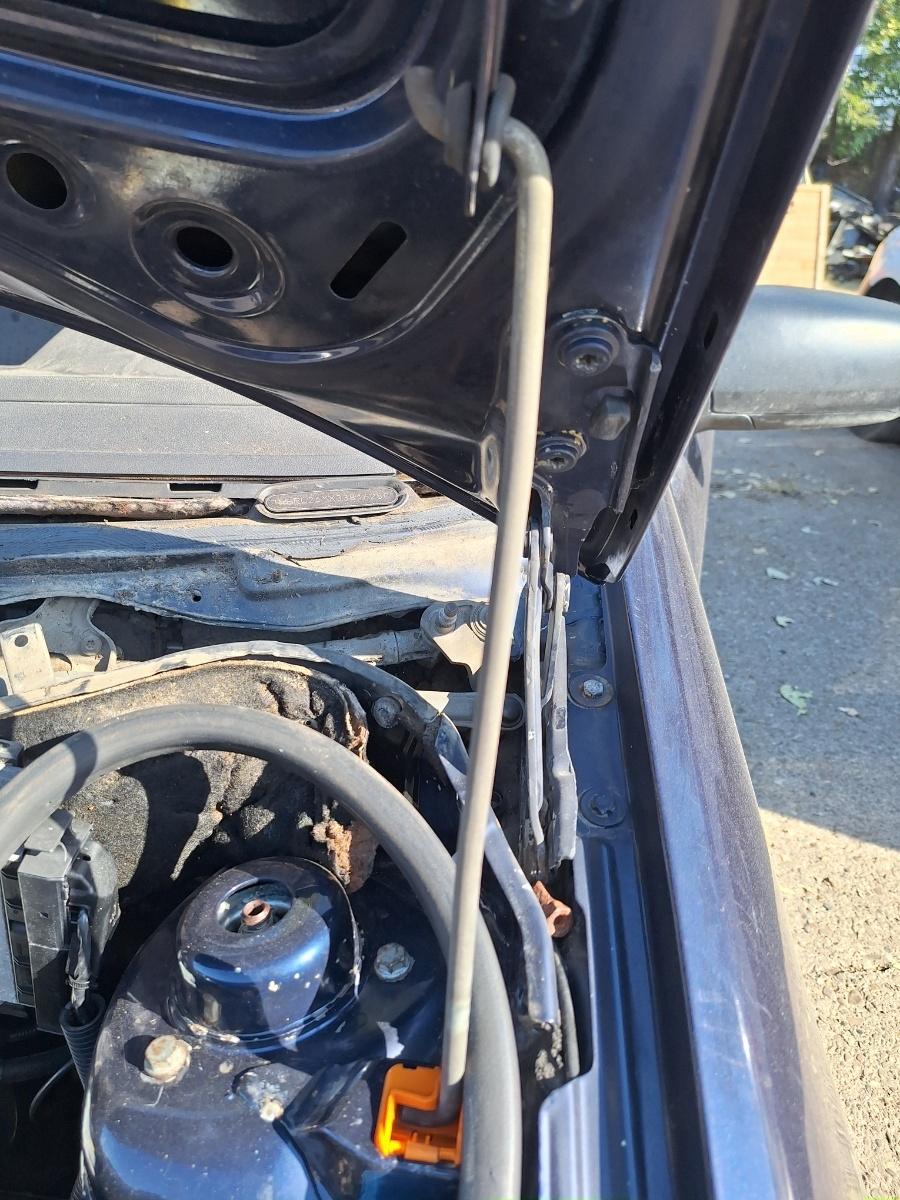 Tija sustinere capota motor SKODA FABIA 6Y2 1999 - 2008 16V AUA, BBY, BKY