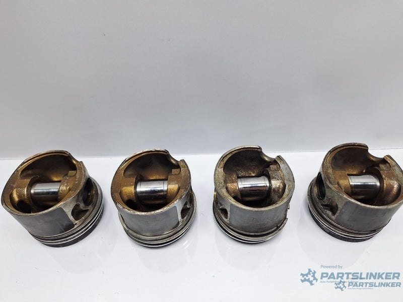 Pistoane 2.0 TDI 8 valve BMP VOLKSWAGEN PASSAT Variant 3C5 2005 - 2011 TDI BMP 038107065KJ , 038107065KK