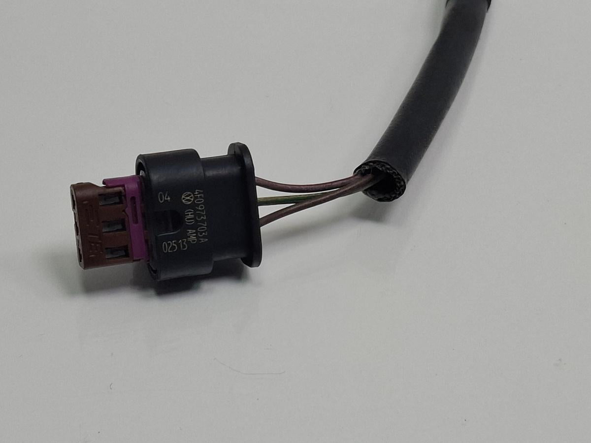 Mufa conector 3 pini AUDI A4 IV 8K2, B8 2007 - 2015 TDI CAGB, CJCB, CSUB 4F0973703A
