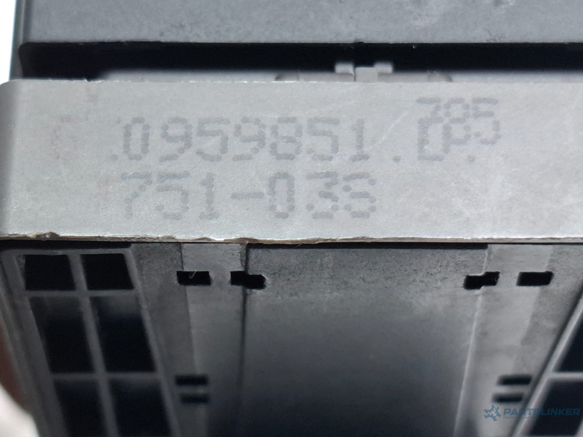 Butoane geamuri electrice AUDI A4 IV Avant 8K5, B8 2007 - 2015 TDI CAGA, CJCA, CMEA, CMFA 8K0959851D