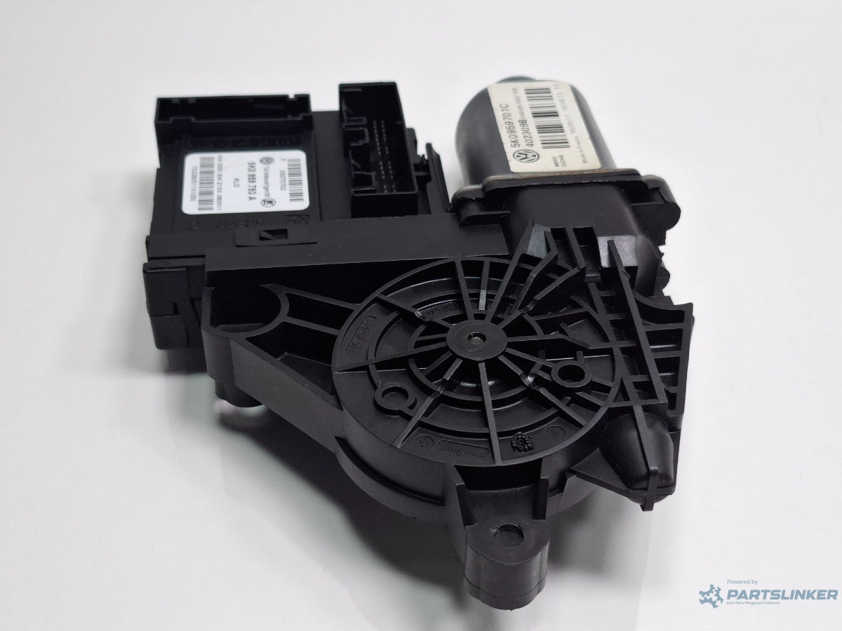 Motoras macara stanga fata VOLKSWAGEN GOLF VI 5K1_ 2008 - 2012 TDi BlueMotion CAYC 5K0959793A , 5K0959701C