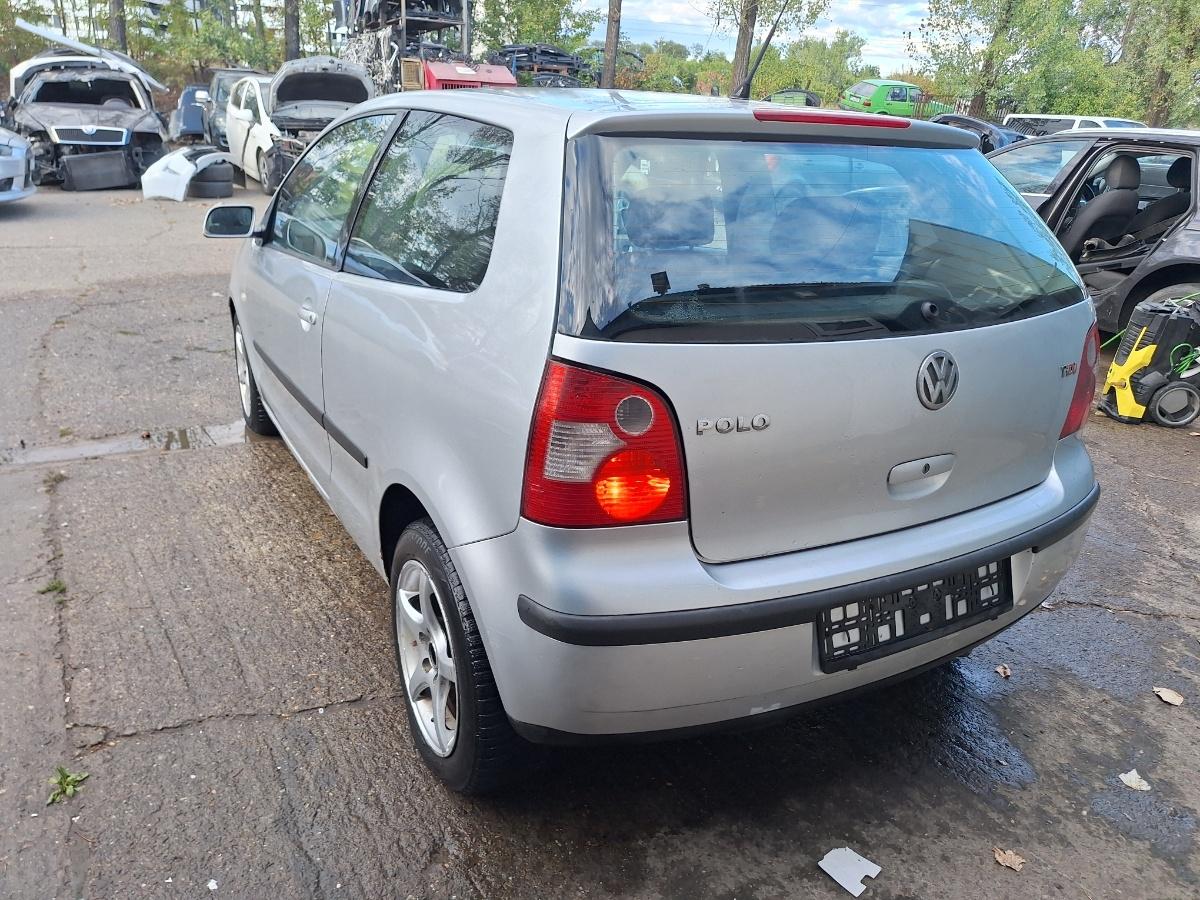 Dezmembrez VOLKSWAGEN POLO 9N_ 2002 1.4 TDI AMF 55KW|75HP