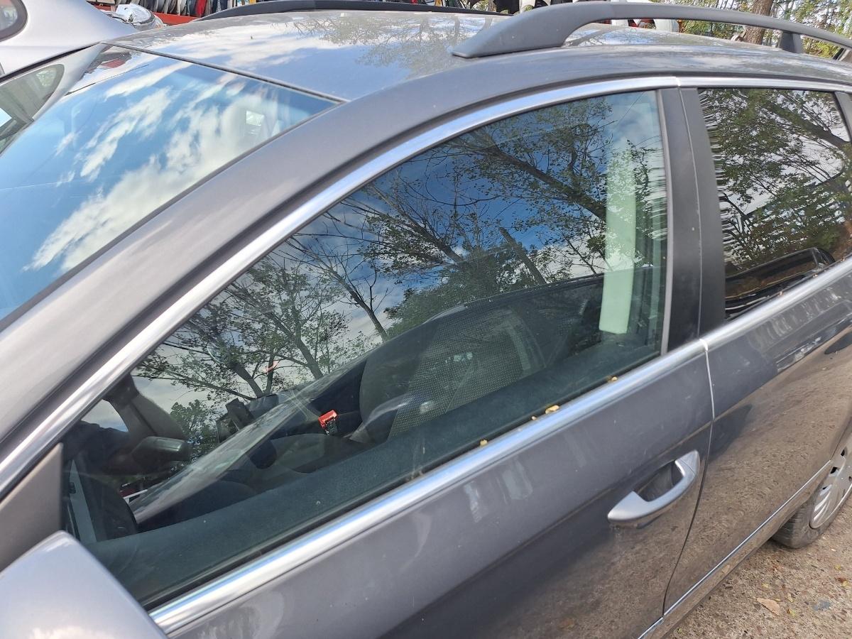 Geam portieră față, patru uși stanga VOLKSWAGEN PASSAT Variant 3C5 2008 1.9 TDI BLS 77KW|105HP 2008