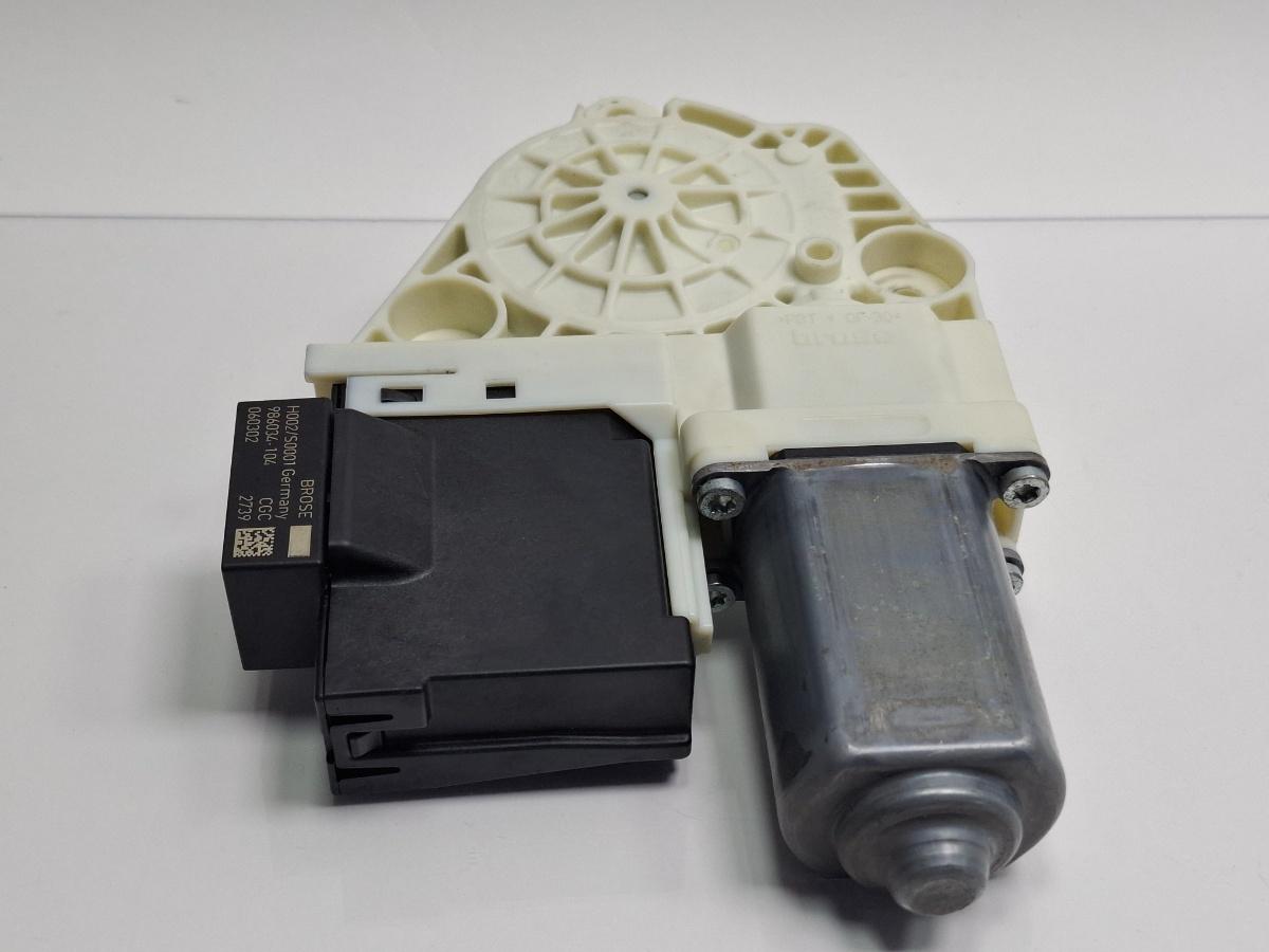 Motoras macara dreapta fata SEAT CORDOBA III 6L2 2002 - 20091.4 TDI BMS, BNV 986034104 , 6L2959801