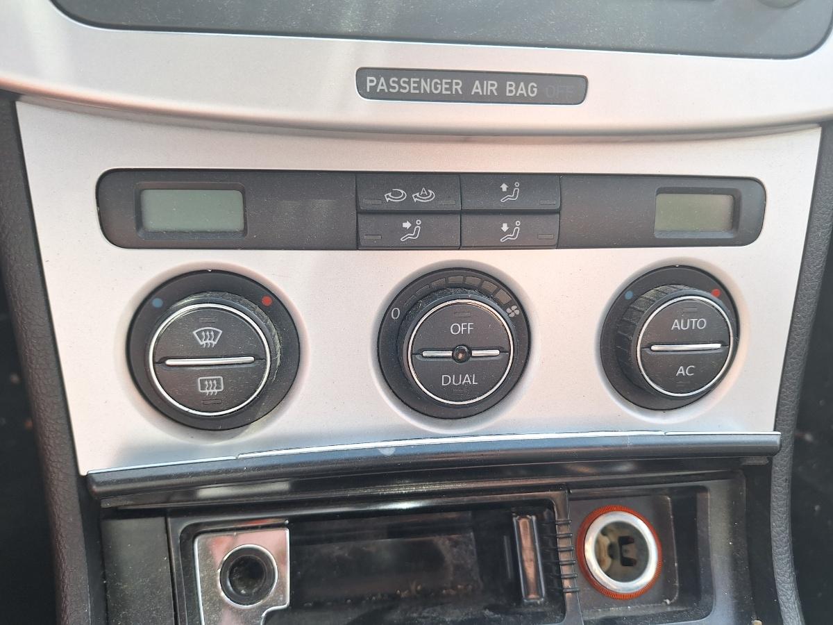 Panou Clima VOLKSWAGEN PASSAT Variant 3C5 2008 1.9 TDI BLS 77KW|105HP 2008