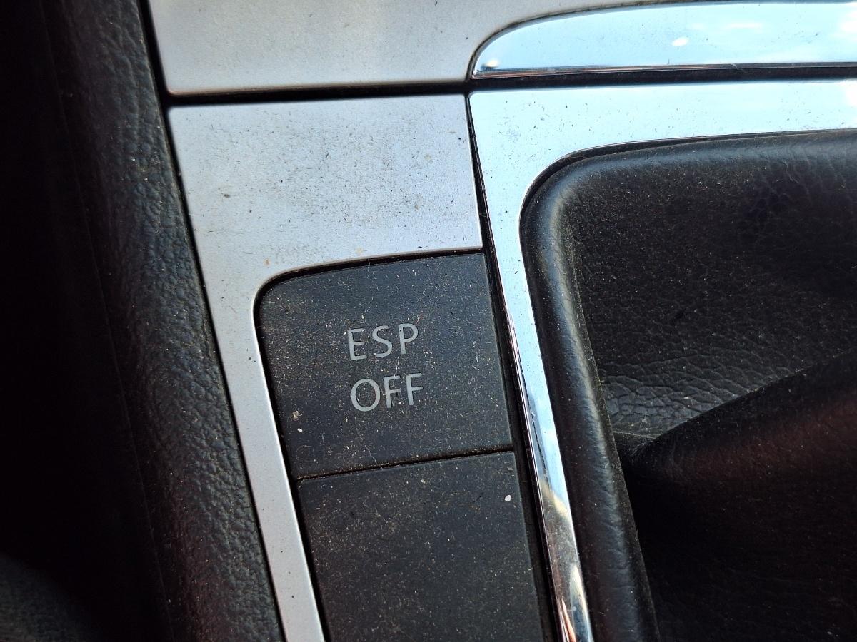 Comutator ESP VOLKSWAGEN PASSAT Variant 3C5 2008 1.9 TDI BLS 77KW|105HP 2008