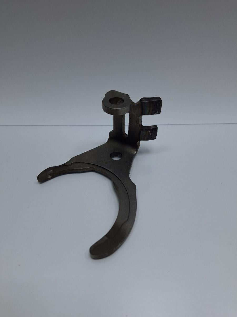 Furca de cuplare treapta 1/2 SKODA OCTAVIA 1U2 1996 - 20101.4 16V AXP, BCA 020311551F