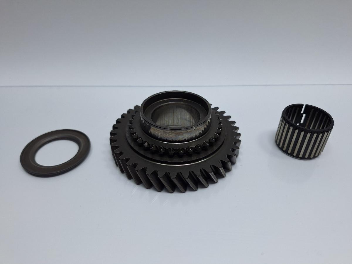 Roata de cuplare treapta a 5 a SKODA OCTAVIA 1U2 1996 - 20101.4 16V AXP, BCA 020311257