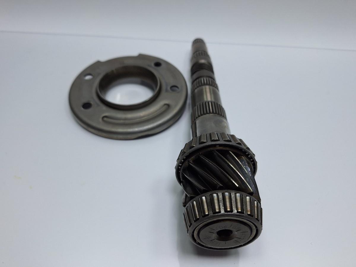 Arbore secundar cutie SKODA OCTAVIA 1U2 1996 - 20101.4 16V AXP, BCA 02K311207